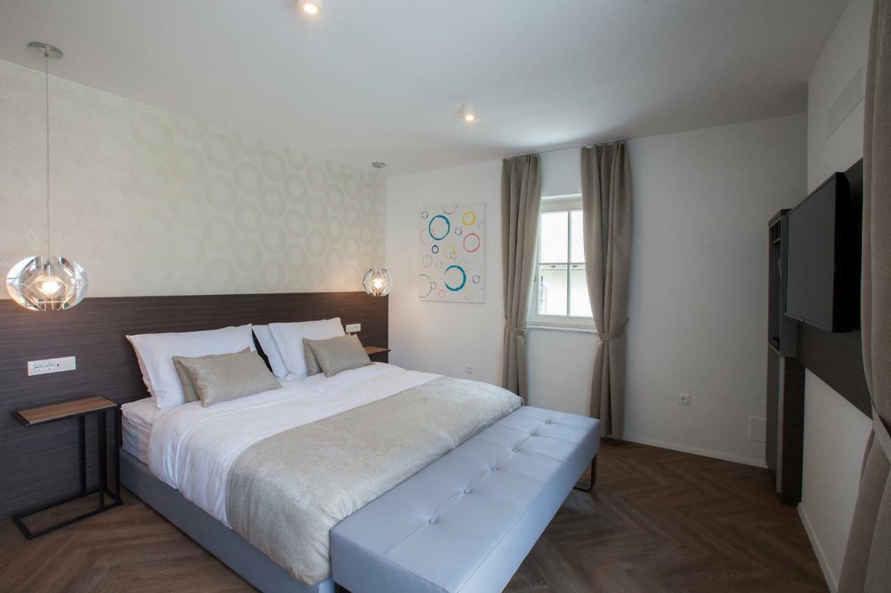 Design & Wine Vila Special Bled Bagian luar foto